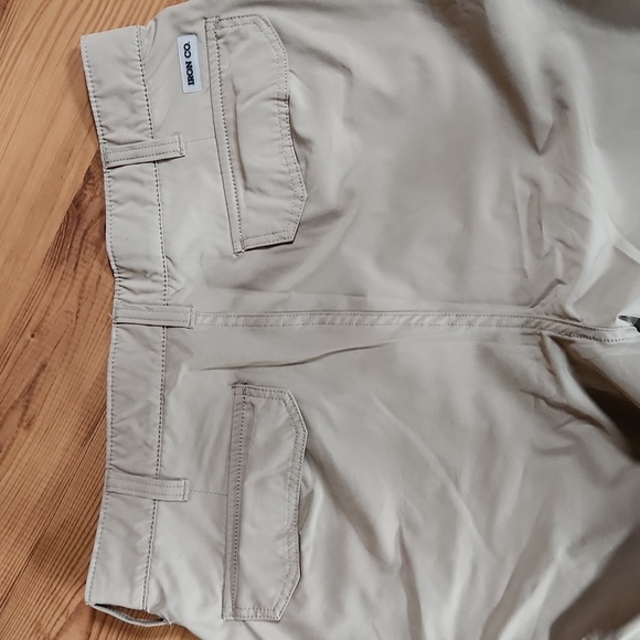 IRON Co. Cargo Shorts - Picture 3 of 7